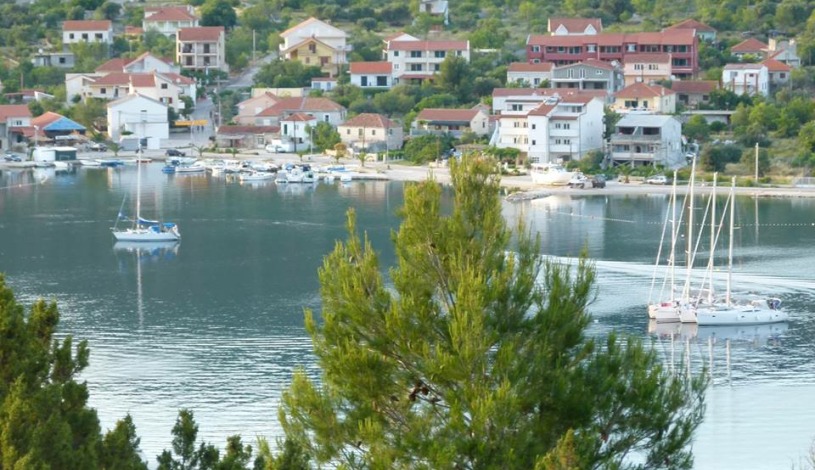 Apartment Kosinac Trogir - Apt 36602