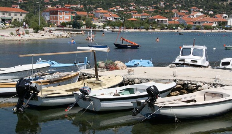 Apartment Kosinac Trogir - Apt 36602