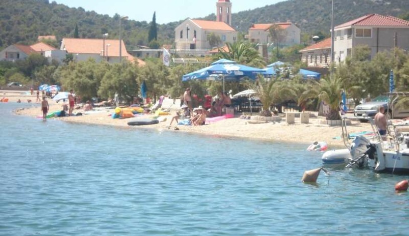 Apartment Kosinac Trogir - Apt 36602