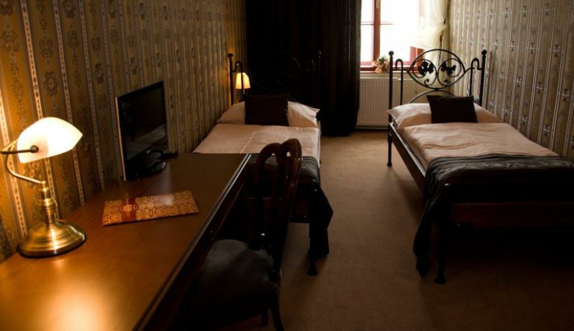 Hotel Bouček Kroměříž - Dvoulůžkový pokoj standart plus, Jednolůžkový pokoj