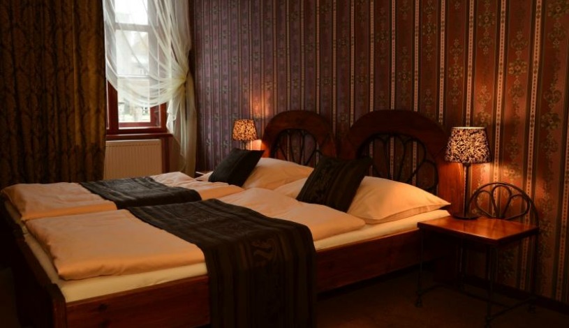 Hotel Bouček Kroměříž - Dvoulůžkový pokoj standart, Jednolůžkový pokoj