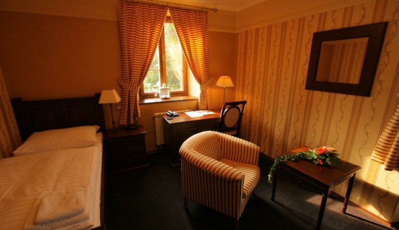 Hotel Octárna Kroměříž - Jednolůžkový pokoj standard plus