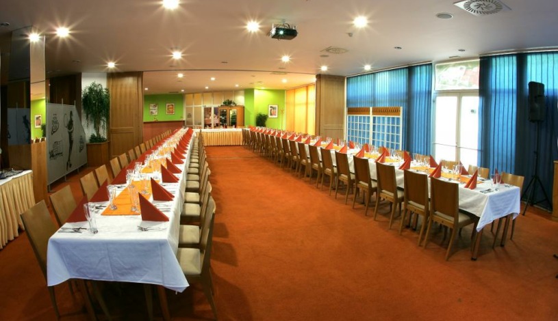 HOTEL TENNIS CLUB Prostějov