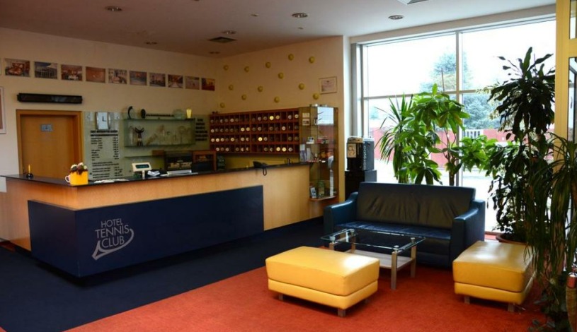 HOTEL TENNIS CLUB Prostějov
