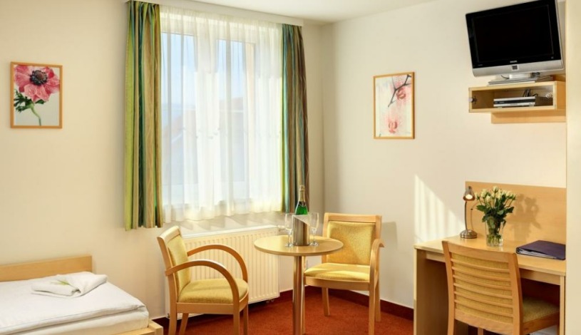 Penzion KRUMLOV - B&B Hotel *** Český Krumlov - Třílůžkový Standard
