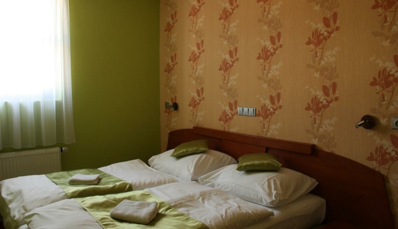 BARBORA Restaurant & Penzion Kutná Hora