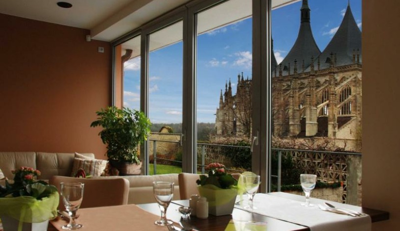 BARBORA Restaurant & Penzion Kutná Hora