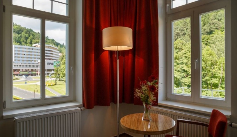 Hotel Astoria Jáchymov - Dvoulůžkový pokoj I. A Plus