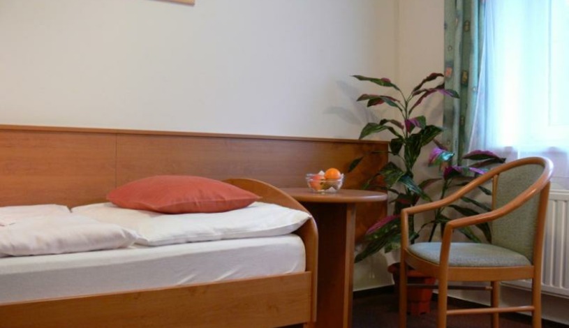 Lužice Jáchymov - 1.A 1/1