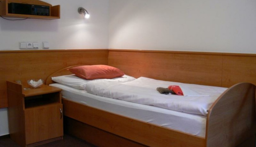 Lužice Jáchymov - 1.A 1/1