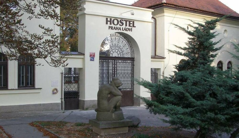 Hostel Praha Ládví