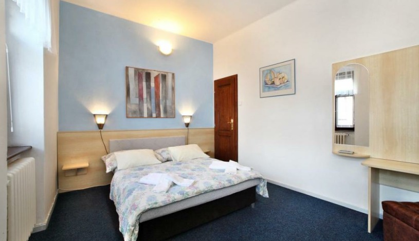 Penzion LANDAUER Český Krumlov - Dvojlůžkový pokoj manželská postel