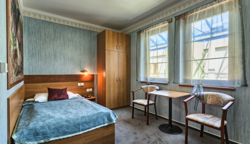 WELLNESS HOTEL BABYLON Liberec - Jednolůžkový pokoj se Zábavou