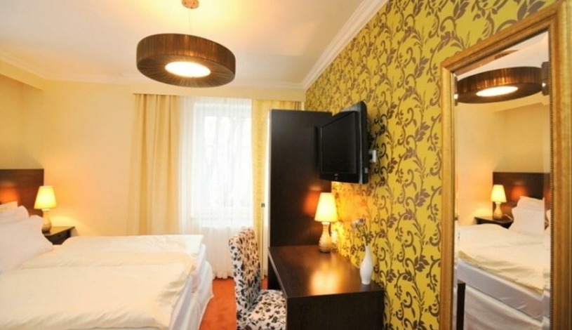 Pytloun Design Hotel**** Liberec - Dvoulůžkový pokoj typu Superior s manželskou postelí nebo oddělenými postelemi, Dvoulůžkový pokoj typu Comfort s manželskou postelí nebo oddělenými postelemi