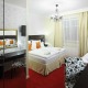 Třílůžkový pokoj typu Superior s manželskou postelí nebo oddělenými postelemi - Pytloun Design Hotel**** Liberec