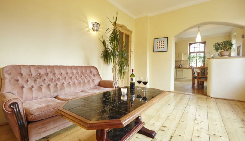 Wellness Penzion U Muzea s.r.o. Liberec - Rodinný apartmán Amadeus (3 ložnice)