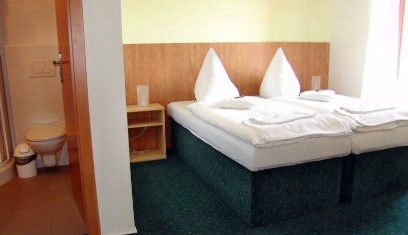 Hotel Panská lícha Brno - Dvoulůžkový, Dvoulůžkový s přistýlkou