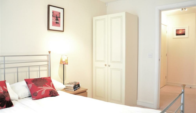 Apartment Long Lane London - Borough Superior 13