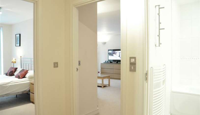 Apartment Long Lane London - Borough Superior 13