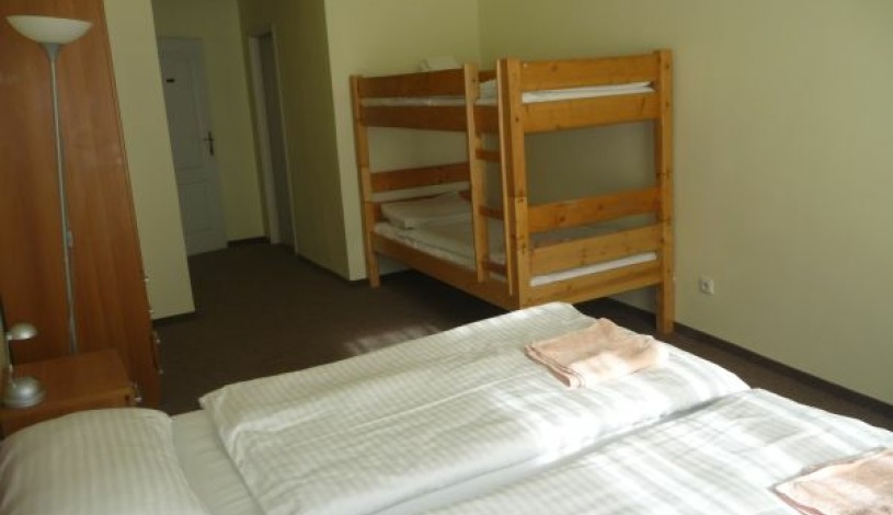 Pension City Center L`opera Praha - Vierbettzimmer