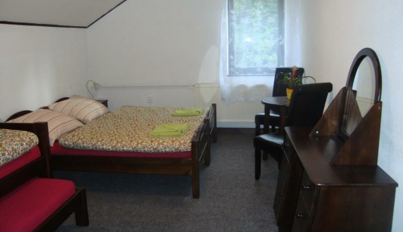 Sport Hotel Mumlava Harrachov - Třílůžkový pokoj s přistýlkou