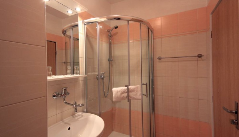 Lowcost Hotel Ostrava - CLASSIC PLUS