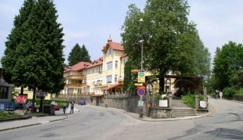 Lázeňský léčebný dům Praha Luhačovice