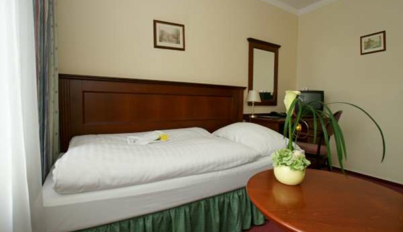HOTEL LUNÍK Praha - Einbettzimmer