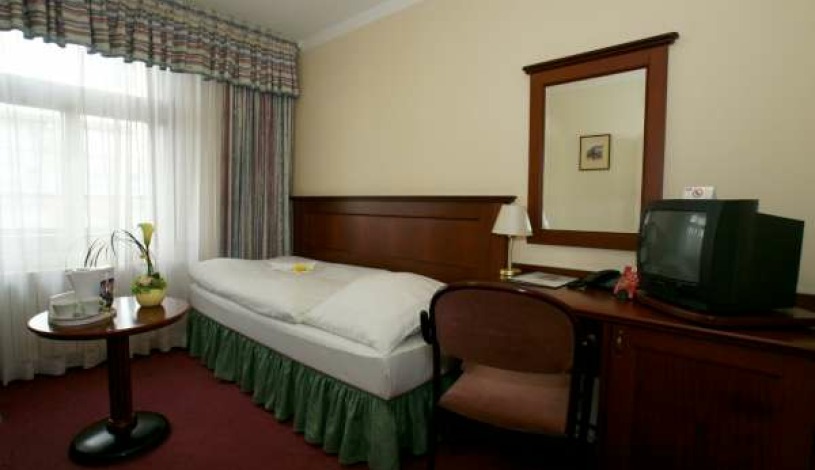 HOTEL LUNÍK Praha - Einbettzimmer