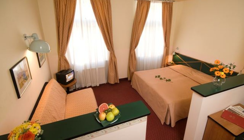 Hotel Residence Mala Strana Praha - Suite (3 osoby)