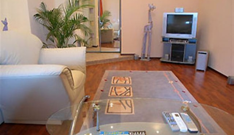 Apartment Mala Zhytomyrska Kiev - Apt 18307