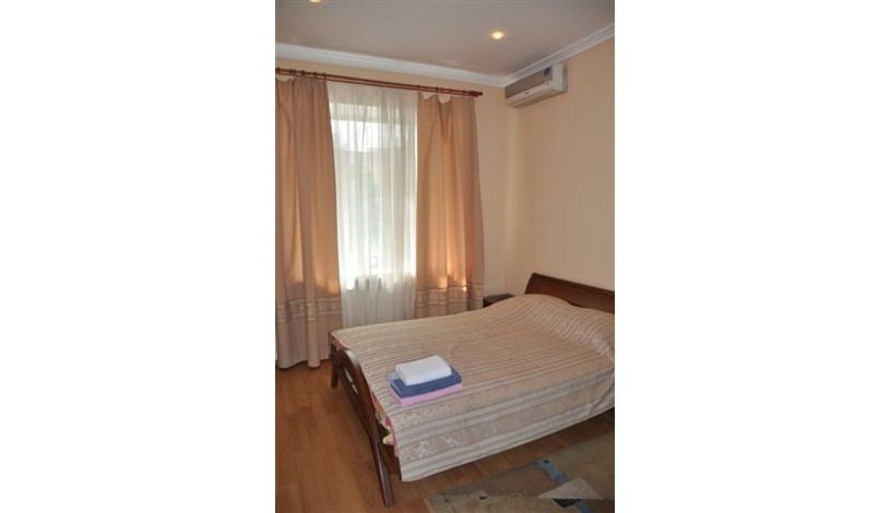 Apartment Mala Zhytomyrska Kiev - Apt 20179