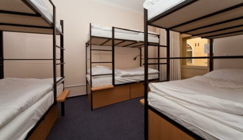 Hostel Mango Praha - Łóżko pojedyncze w pokoju wieloosobowym dla 10 osób