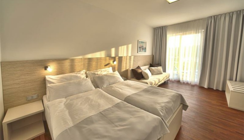 Maximus Resort Hotel Brno - Deluxe 4*