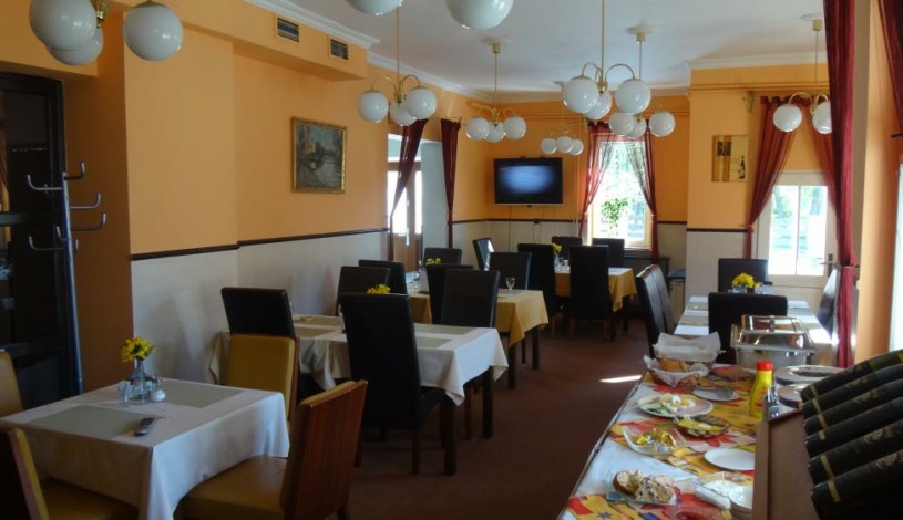 Hotel Bellevue Doksy