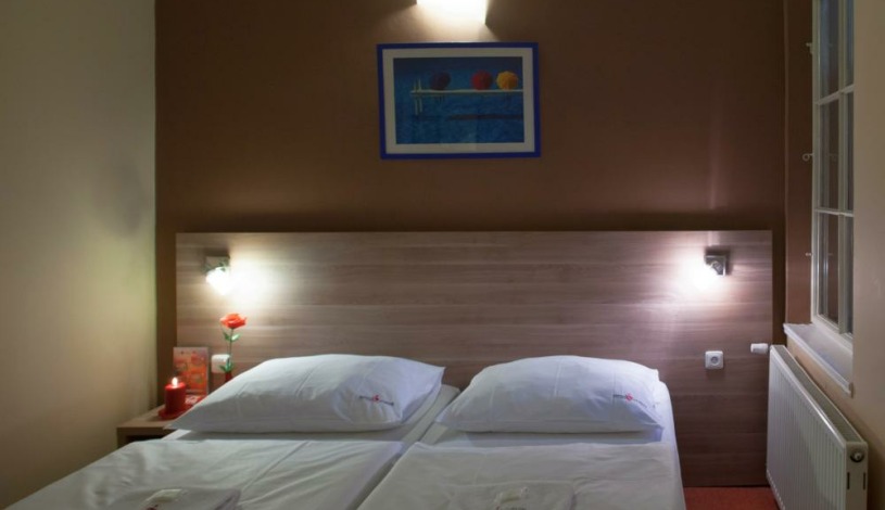 Hotel Otakar Praha - Dvoulůžkový pokoj s přistýlkou, Двухместный номер