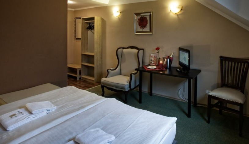 Hotel Otakar Praha - Dvoulůžkový pokoj s přistýlkou, Двухместный номер