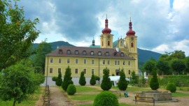 Klášter Hejnice, vzdělávací, konferenční a poutní dům
