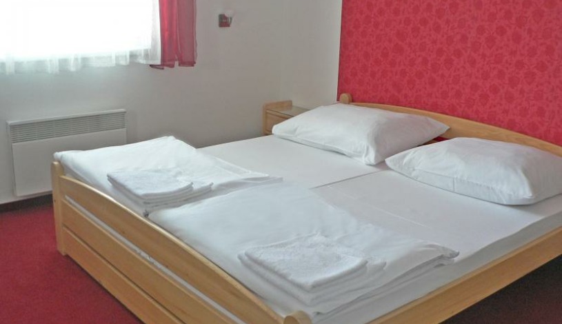 Pension MILTOM České Budějovice - Třílůžkový pokoj