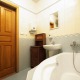 dvoulůžkový pokoj s přistýlkou-Kundera (sdílená koupelna) - Apartments & Hostel Mitte Brno