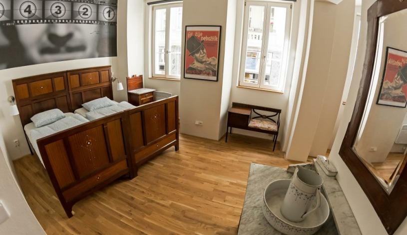 Apartments & Hostel Mitte Brno - Dvojlůžkový apartmán - Haas