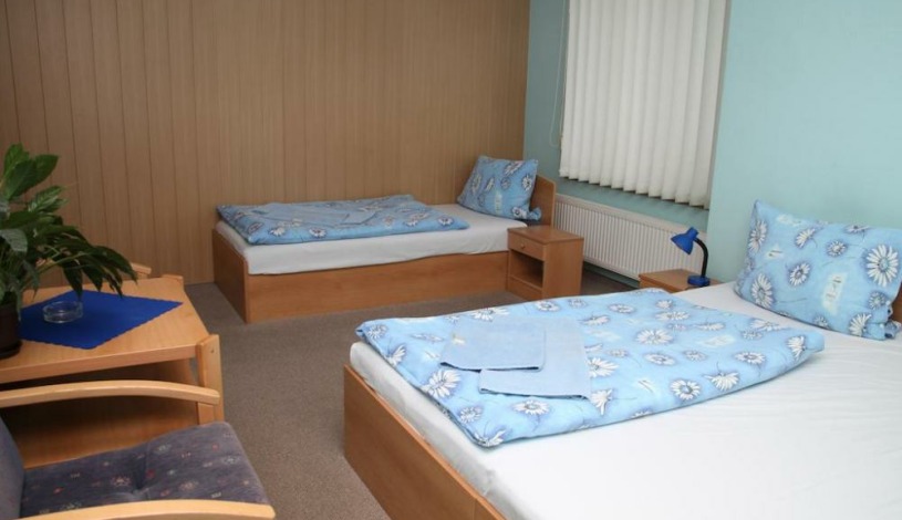 Hotel Mondeo Praha - Dreibettzimmer