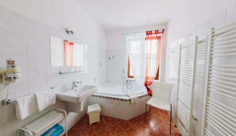 Wellness Hotel Vyhlídka Náchod