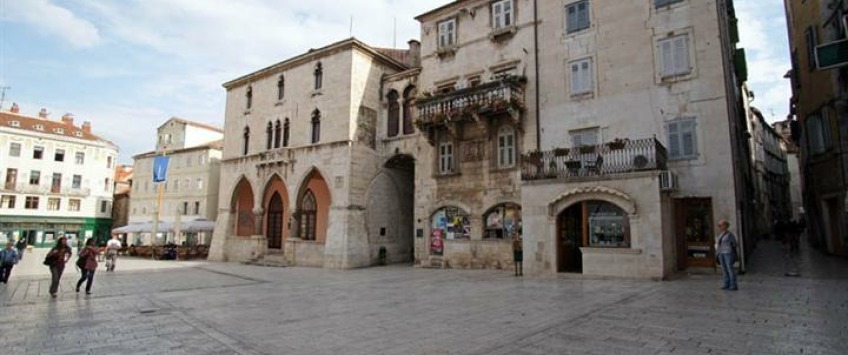 Apartment Narodni trg Split - Apt 15623