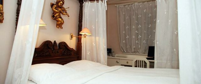 The House Nebozizek Apartments Praha