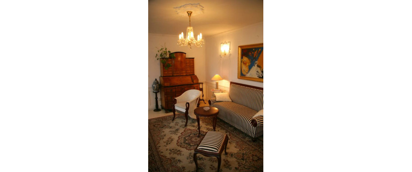 The House Nebozizek Apartments Praha