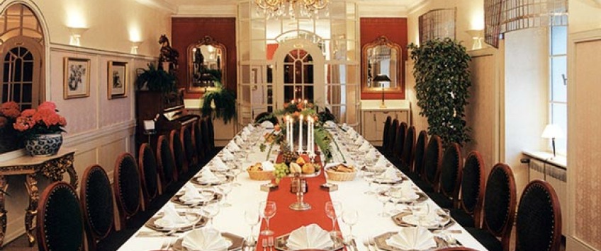 The House Nebozizek Apartments Praha