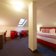 Dvoulůžkový pokoj - podkroví - Hotel Nelly Kelly's Trutnov