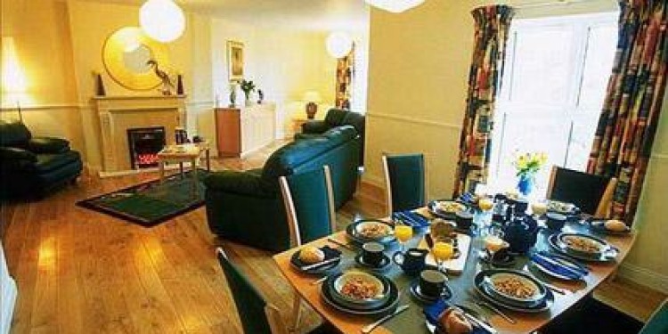 2-bedroom Apartment Dublin Lansdowne Village with-terrace and with kitchen