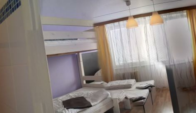 Nexus - ubytovna Praha -  4lůžkový COMFORT (vlastní KOUPELNA)